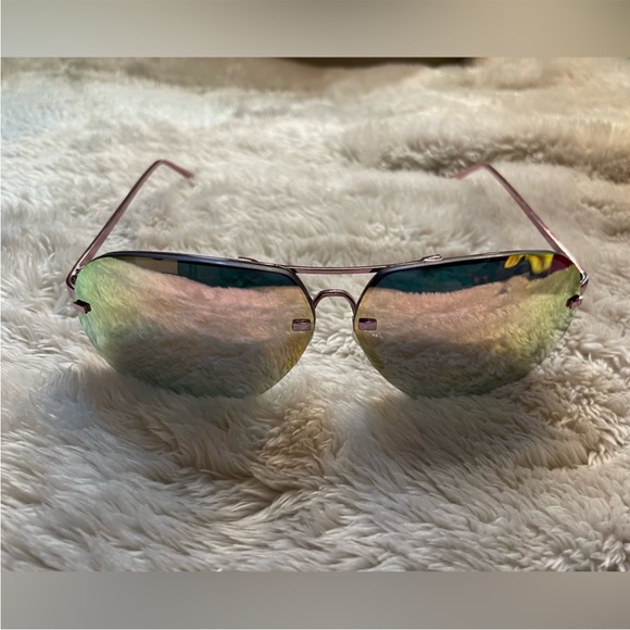 3 pairs of sunglasses Aerie by American eagle brand and Clair’s brand - Picture 8 of 9